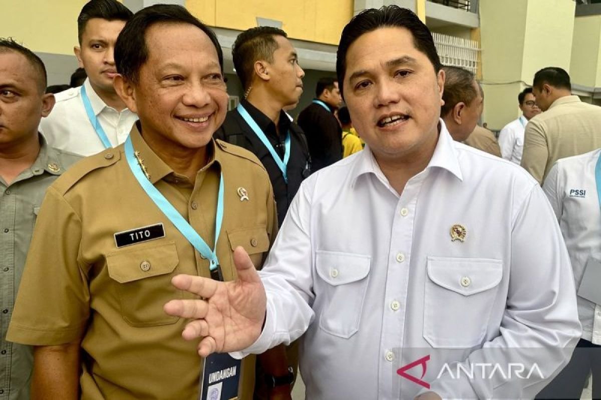 Erick Thohir Akan Tambah Pelatih Lokal untuk Memimpin Timnas