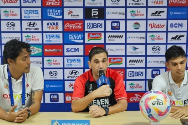 Pelatih Semen Padang Puas dengan Kemenangan di Markas Persija