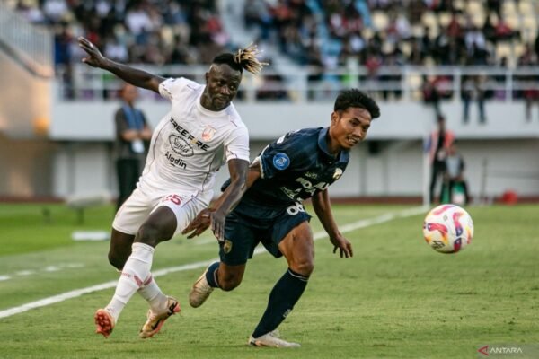 Persis Solo Menyampaikan Harapan Akan Dukungan Penuh Suporter Saat Melawan Dewa United