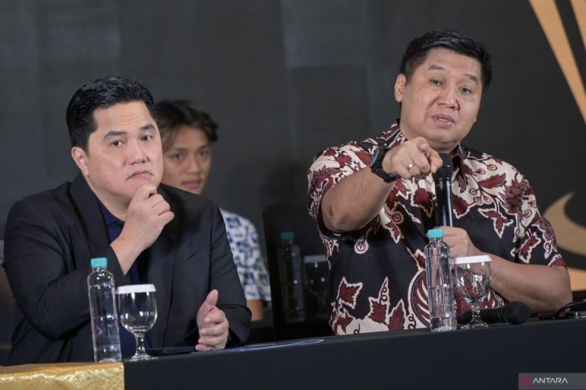 Berikut adalah beberapa alternatif judul untuk "Daftar 30 Pemain Liga Indonesia All Star di Piala Presiden 2025":

1. "Komposisi Tim All Star Liga Indonesia untuk Piala Presiden 2025"
2. "30 Bintang Liga Indonesia yang Akan Berlaga di Piala Presiden 2025"
3. "Daftar Pemain Pilihan Liga Indonesia di Piala Presiden 2025"
4. "Rosternya Tim All Star Liga Indonesia untuk Piala Presiden 2025"
5. "Pemain-Pemain Unggulan Liga Indonesia di Piala Presiden 2025"
6. "Tim All Star Liga Indonesia: 30 Pemain Terbaik di Piala Presiden 2025"
7. "30 Pemain Liga Indonesia yang Dapatkan Tempat di Piala Presiden 2025"
8. "Piala Presiden 2025: Daftar Lengkap Pemain All Star Liga Indonesia"
9. "Pemain Elite Liga Indonesia SiapHadapi Piala Presiden 2025"
10. "All Star Liga Indonesia: 30 Pemain untuk Piala Presiden 2025"

Silakan pilih atau modifikasi sesuai kebutuhan!
