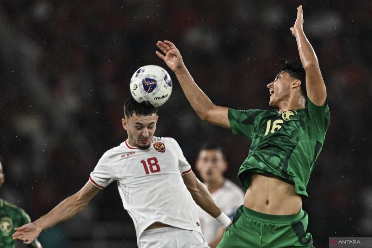 Gelandang Timnas Indonesia Ivar Jenner Bergabung dengan Tim Utama FC Utrecht