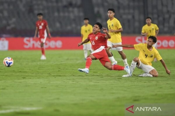 Gerald Vanenburg: Tak Terpengaruh Banyaknya Suporter