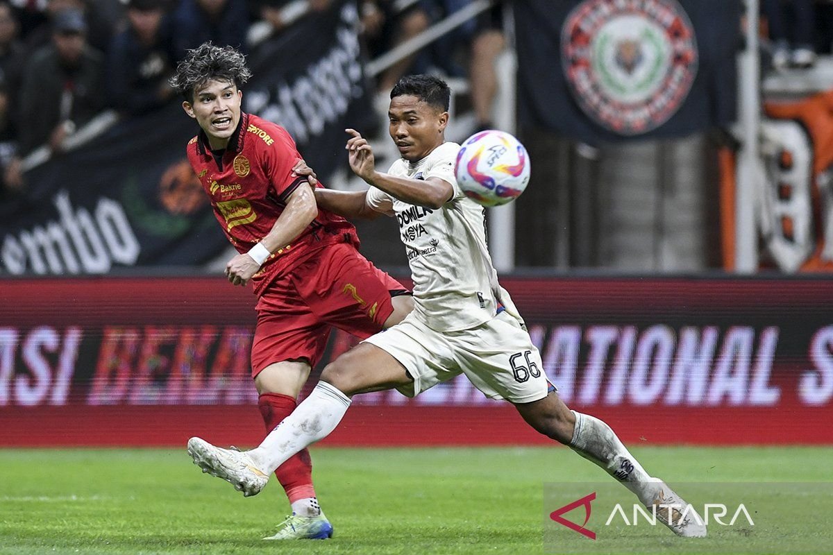 Tentu! Berikut beberapa alternatif judul untuk pernyataan Mario Jardel tentang Persita yang membidik kemenangan pada laga selanjutnya:

1. "Mario Jardel: Persita Targetkan Kemenangan di Laga Mendatang"
2. "Jardel Yakin Persita akan Raih Kemenangan di Pertandingan Berikutnya"
3. "Persita Dikukuhkan oleh Mario Jardel untuk Kejar Kemenangan Berikutnya"
4. "Mario Jardel: Semangat Persita Menang di Laga Selanjutnya"
5. "Optimisme Mario Jardel: Persita Bersiap untuk Menang di Pertandingan Berikutnya"

Semoga salah satu dari judul-judul tersebut cocok!