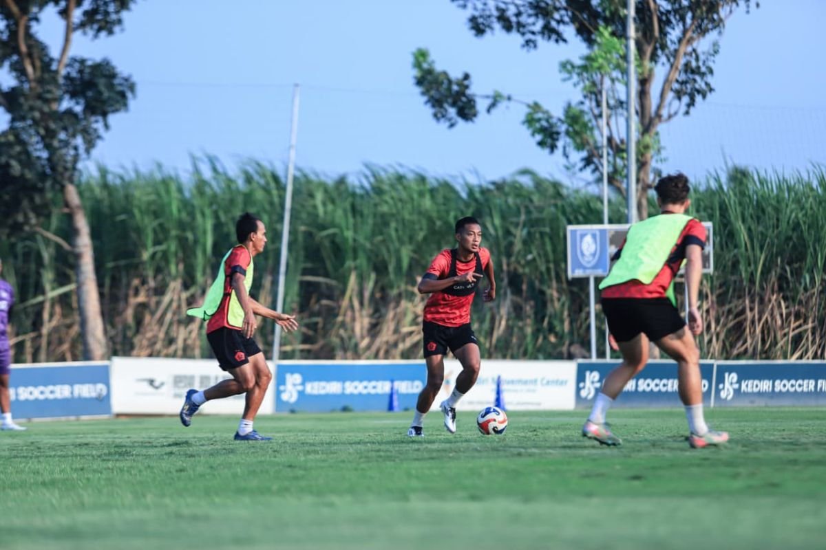 Persik Kediri Targetkan Kemenangan Penuh Saat Hadapi PSM Makassar