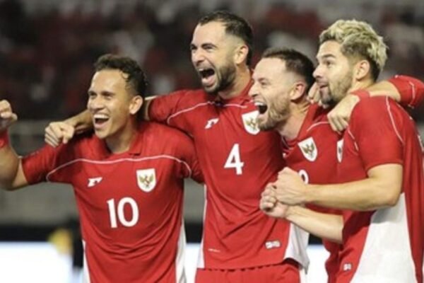 Bagaimana dengan judul berikut: “Timnas Indonesia Siap Hadapi Putaran Keempat Pekan Depan”? Bagaimana dengan judul berikut: "Timnas Indonesia Siap Hadapi Putaran Keempat Pekan Depan"?